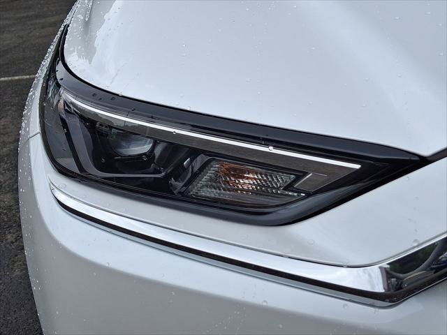 Certified 2025 Toyota Grand Highlander FWD image 30