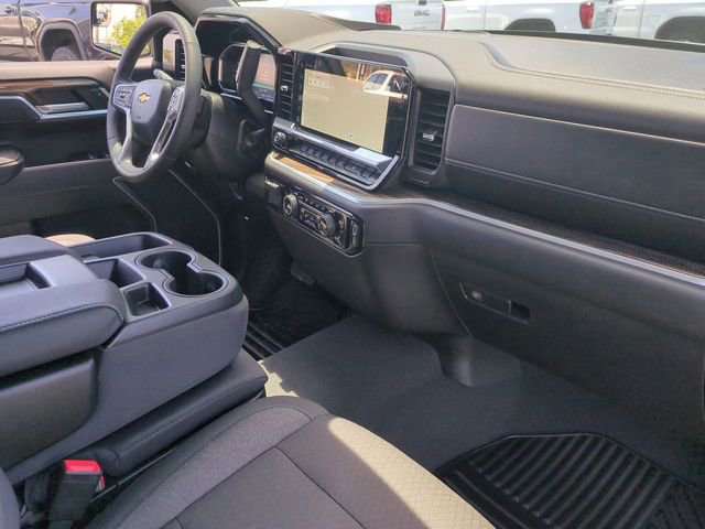 Used 2026 Chevrolet Silverado 1500 LT AWD/4WD image 28
