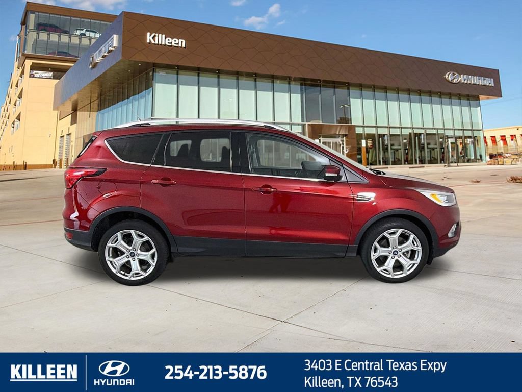 Used 2019 Ford Escape Titanium AWD/4WD image 9