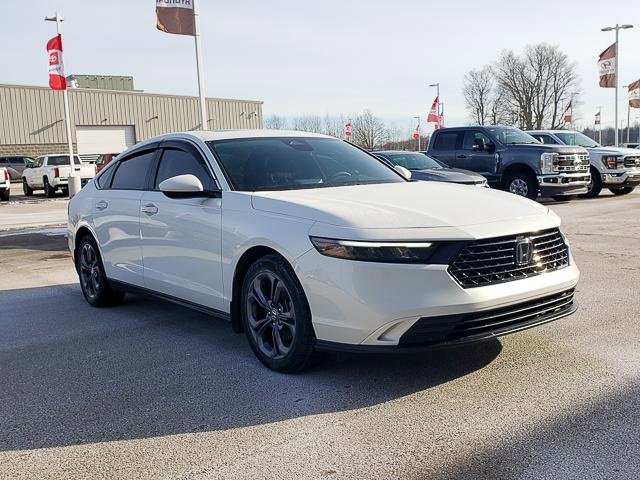 Used 2023 Honda Accord EX image 3
