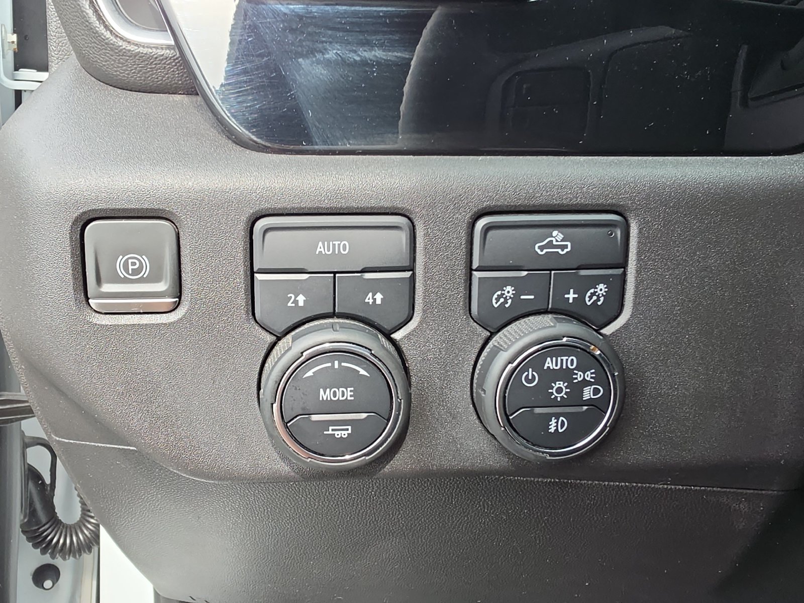 Used 2023 Chevrolet Silverado 1500 RST AWD/4WD image 19