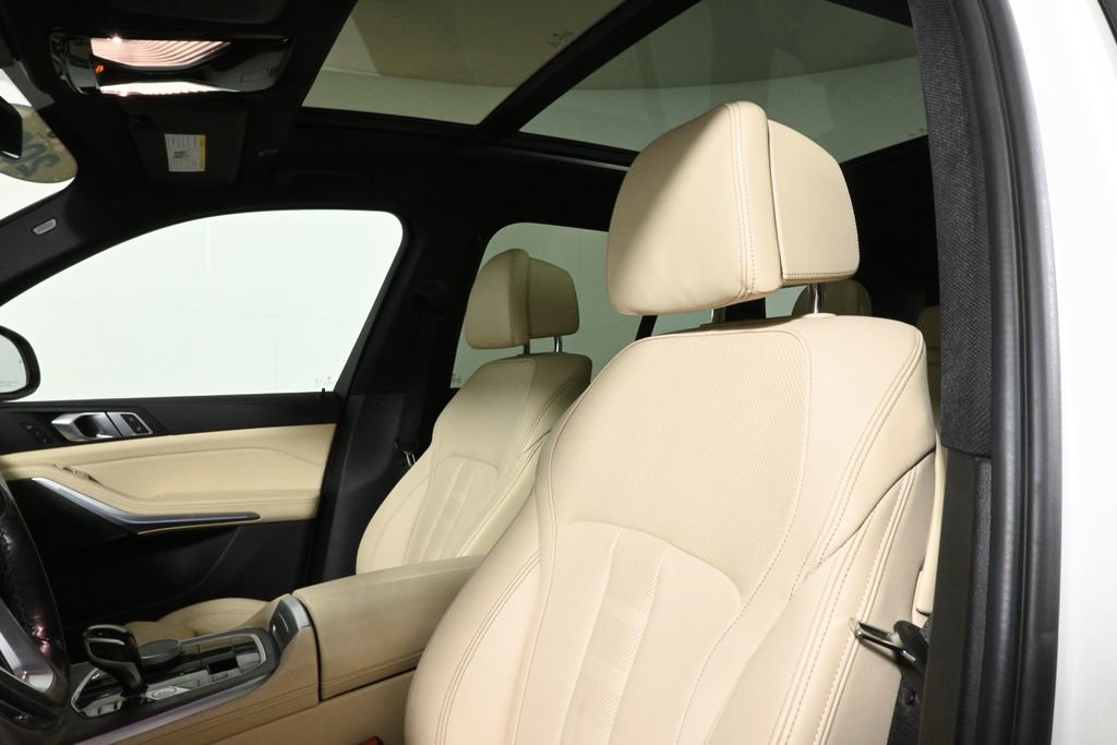Used 2021 BMW X5 xDrive40i w/ Convenience Package image 15