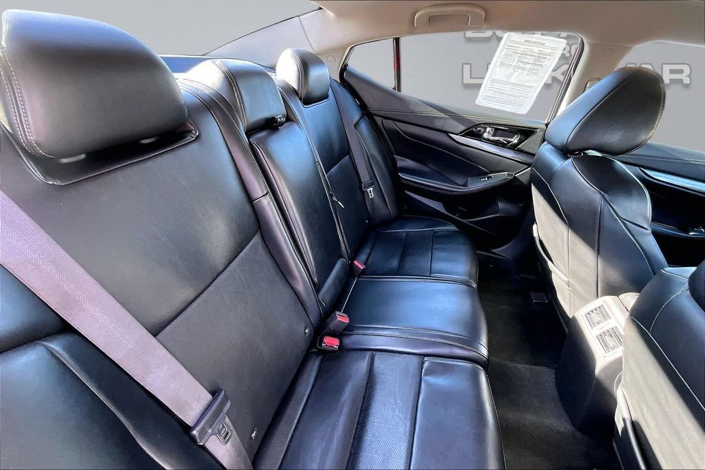 Used 2020 Nissan Maxima 3.5 SV w/ Floor Mat Group FWD image 26