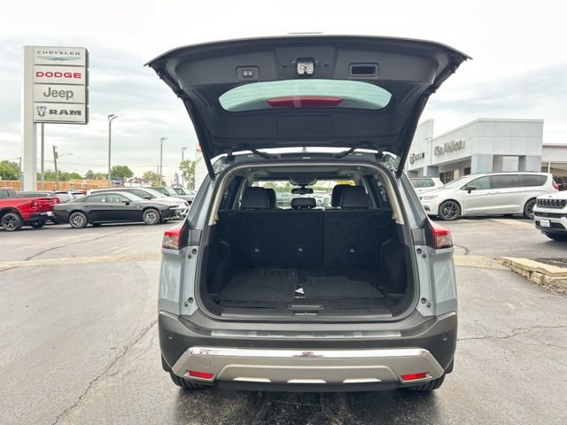 Used 2021 Nissan Rogue Platinum AWD/4WD image 7