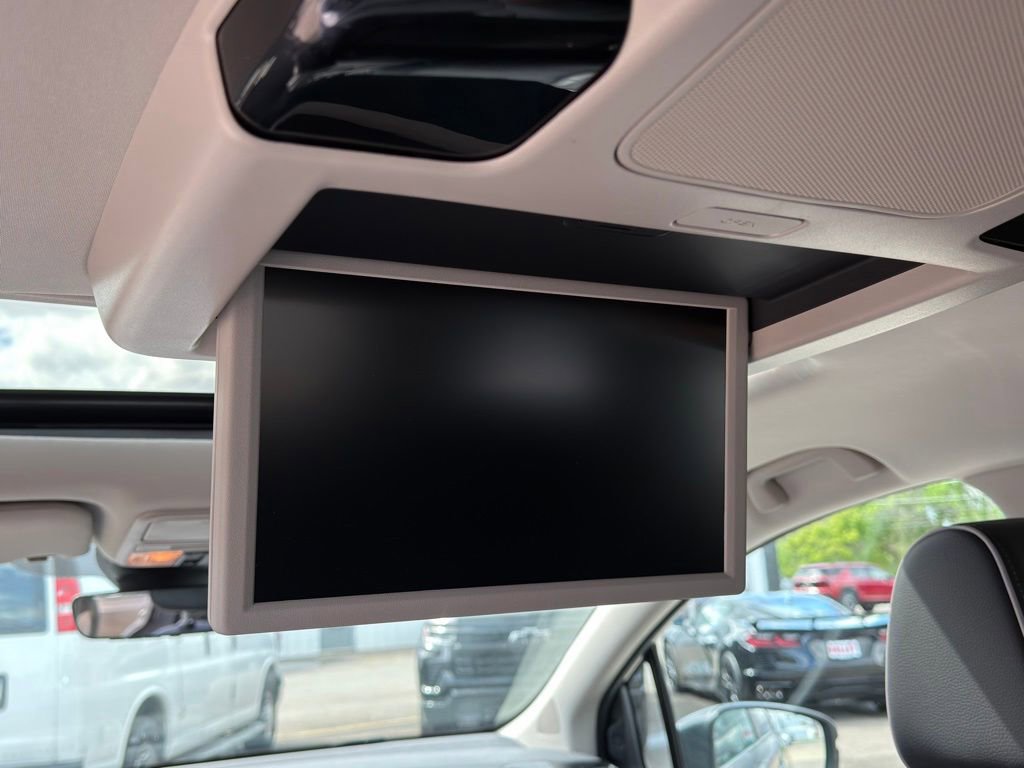 Used 2025 Honda Odyssey Touring image 4