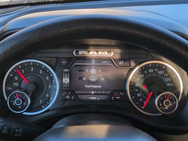 Used 2026 RAM 1500 Express AWD/4WD image 24