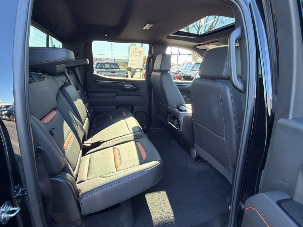 Certified 2025 GMC Sierra 1500 AT4 w/ Technology Package AWD/4WD image 12