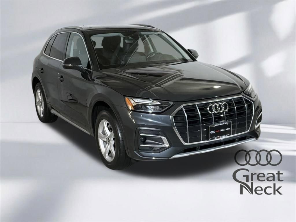 Used 2021 Audi Q5 2.0T Premium w/ Convenience Package AWD/4WD image 11