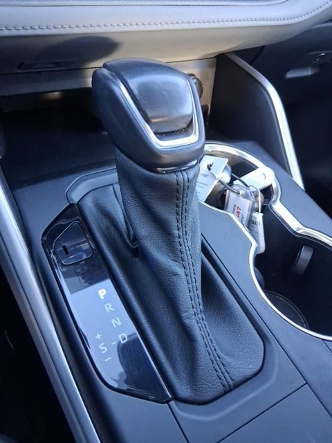 Used 2021 Toyota Highlander XLE image 30