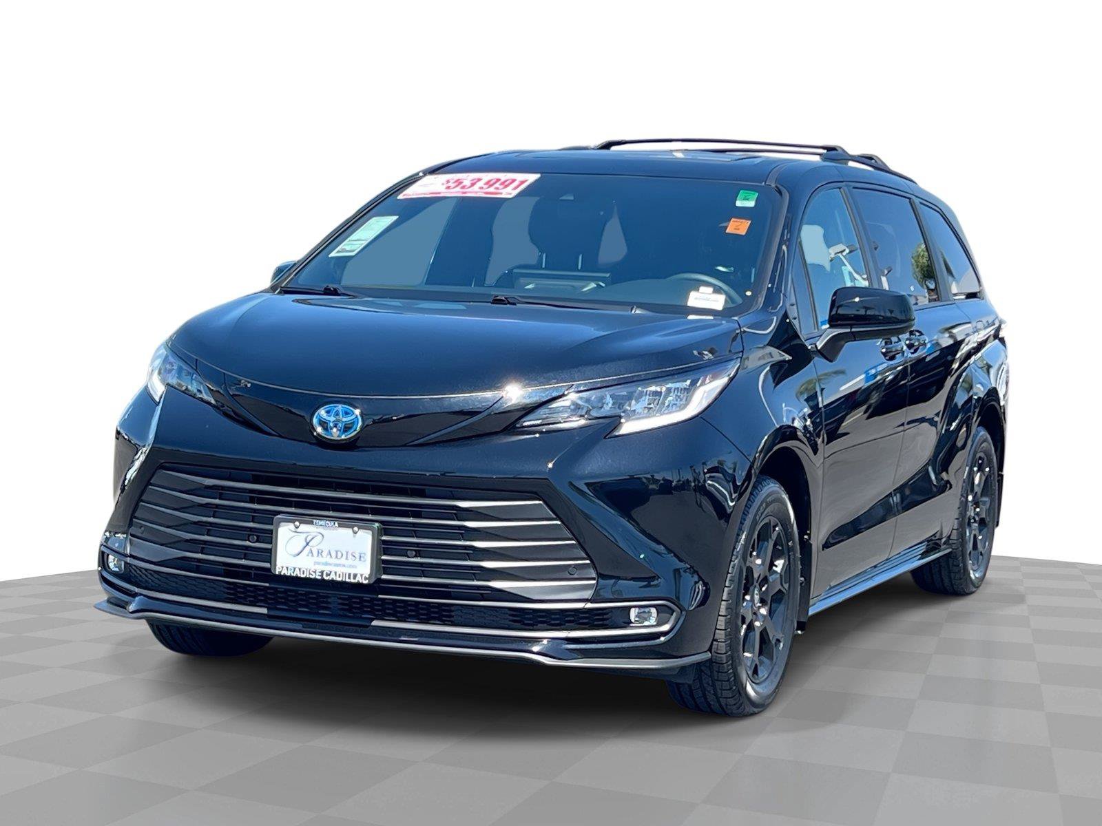 Used 2025 Toyota Sienna XLE Woodland Edition