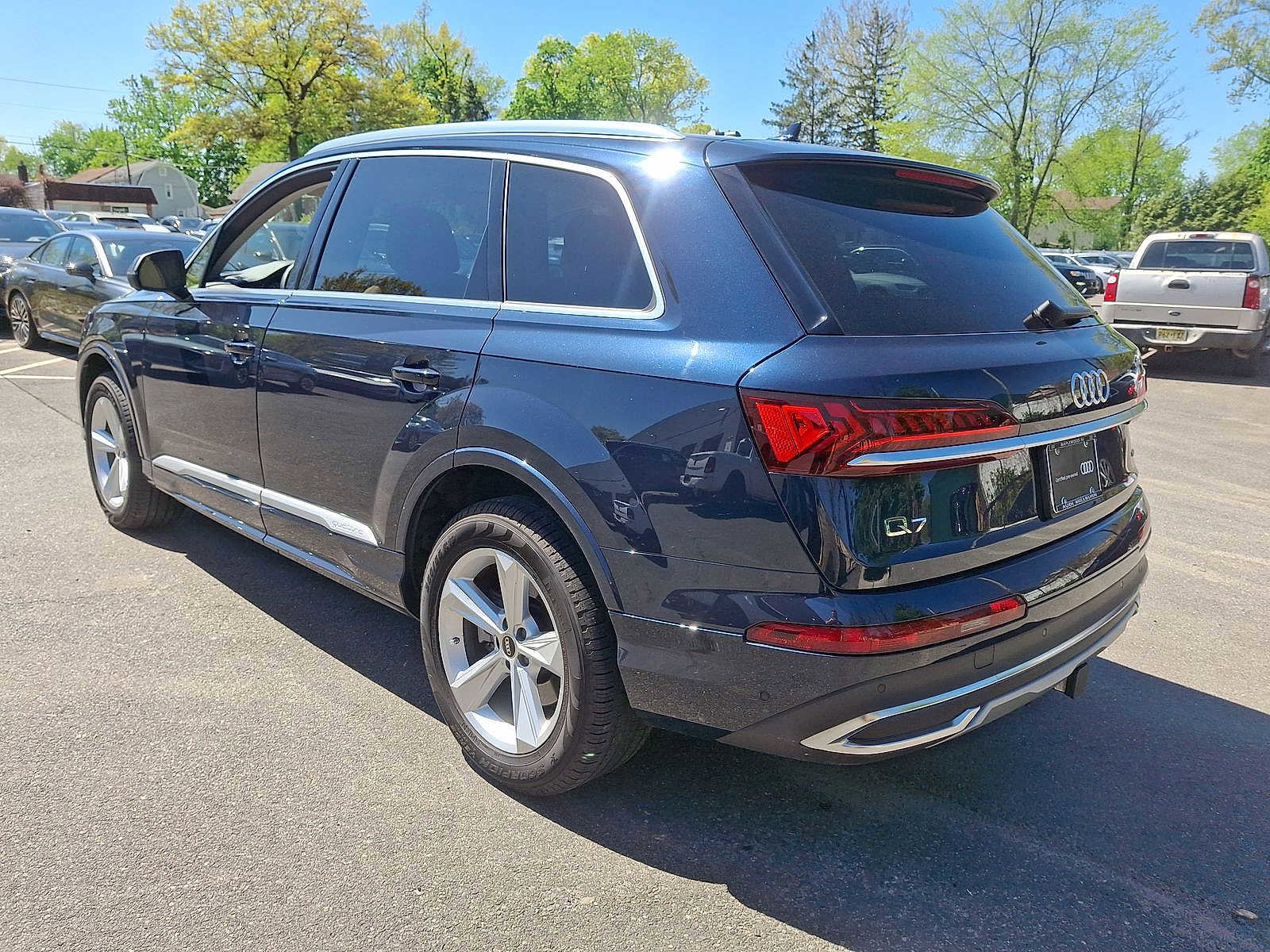 Certified 2023 Audi Q7 2.0T Premium w/ Convenience Package AWD/4WD image 20