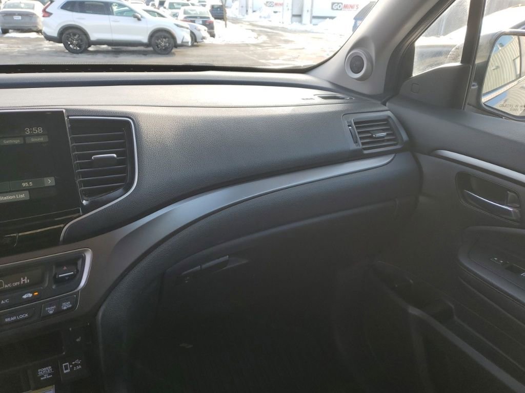 Certified 2022 Honda Pilot Special Edition image 26