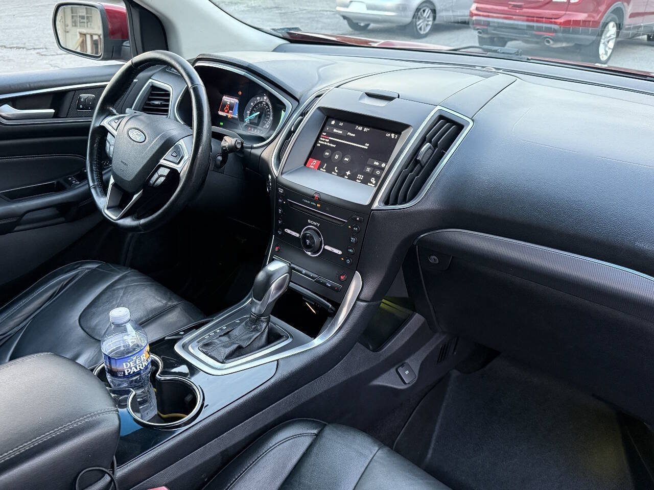 Used 2016 Ford Edge Titanium w/ Technology Package AWD/4WD image 18