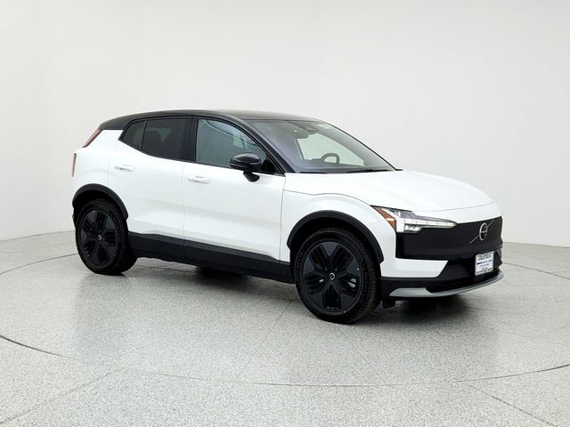 New 2026 Volvo EX30 Cross Country Ultra image 3