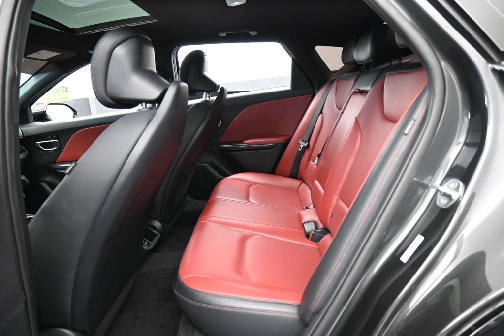 Used 2025 Kia K4 GT-Line w/ GT-Line Premium Package FWD image 31