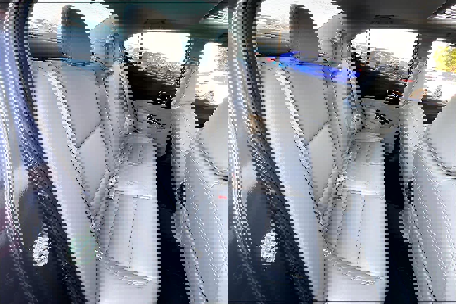 Used 2018 Acura TLX image 29