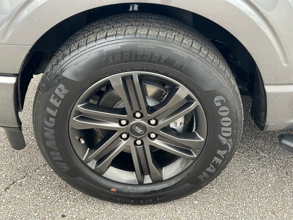 Used 2022 Ford F150 XLT w/ Equipment Group 302A High RWD image 19