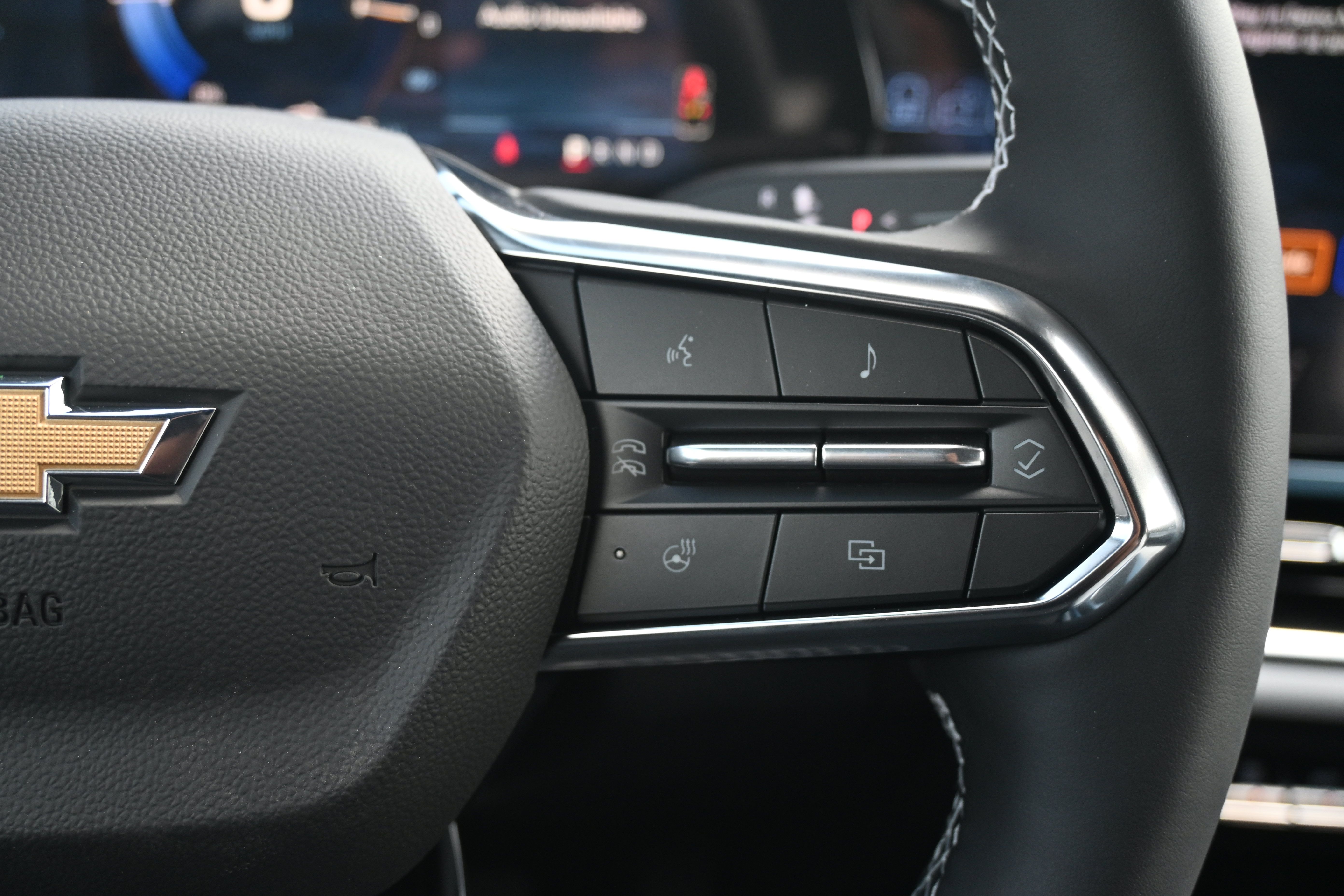 New 2026 Chevrolet Equinox EV LT AWD/4WD image 19