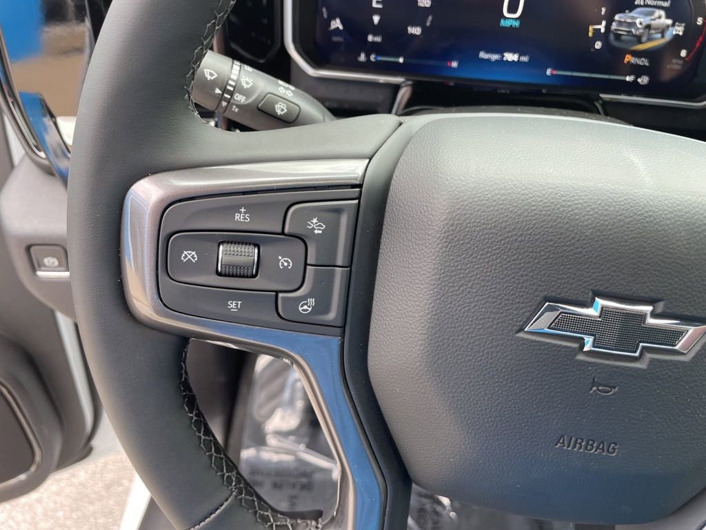 New 2026 Chevrolet Silverado 2500 ZR2 AWD/4WD image 12