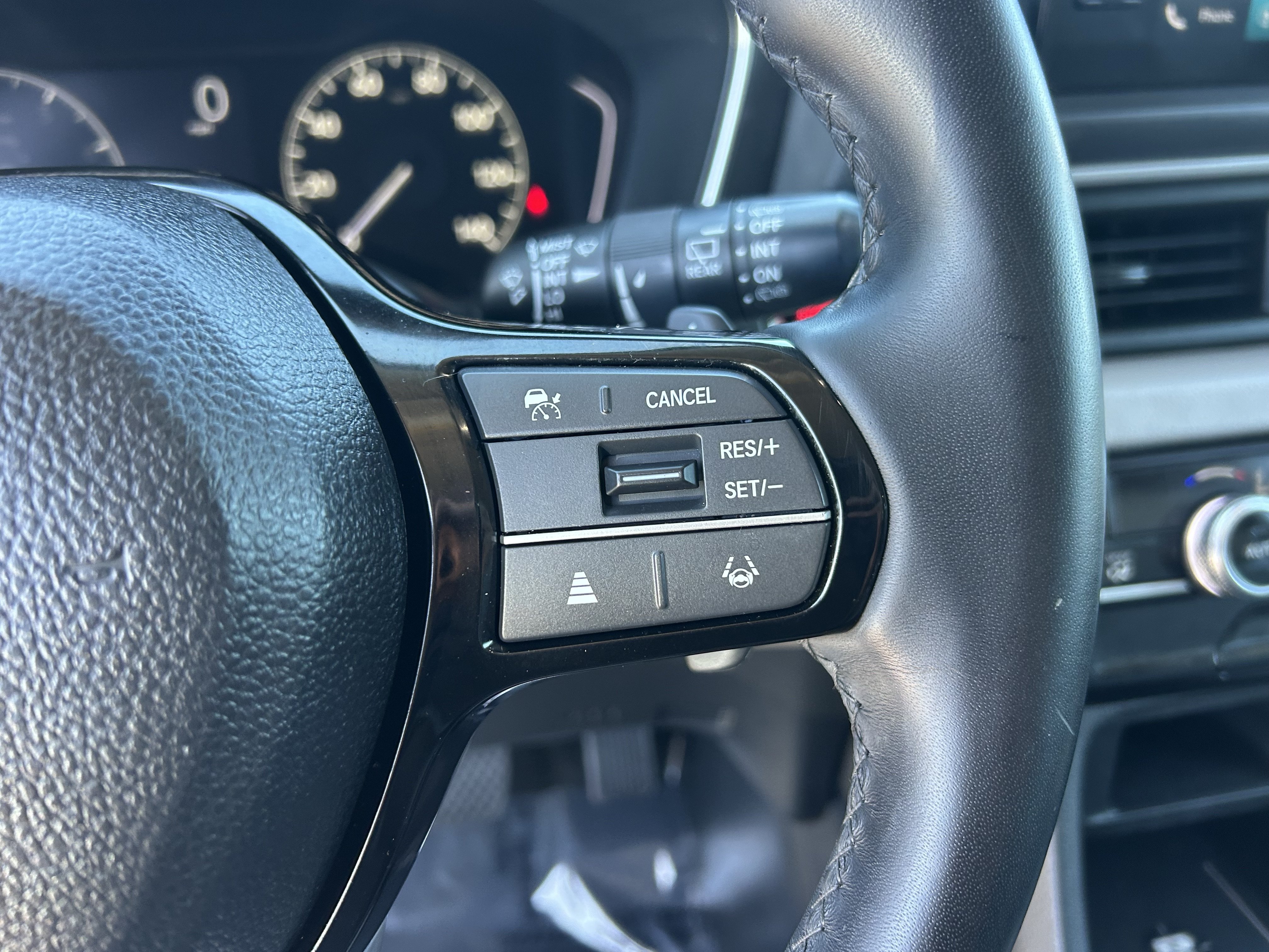 Used 2023 Honda Pilot EX-L image 29