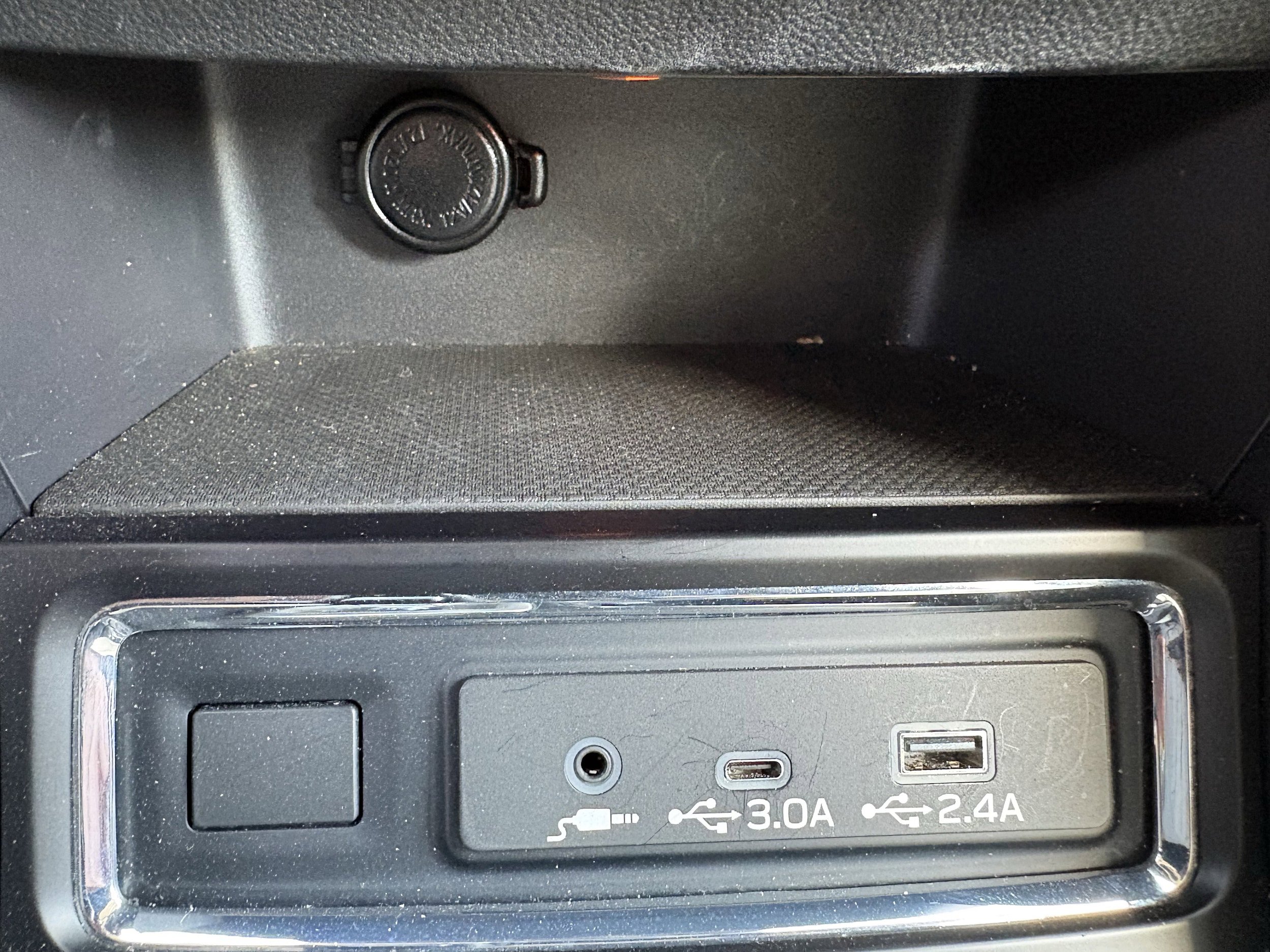 Used 2025 Subaru Ascent Premium image 21