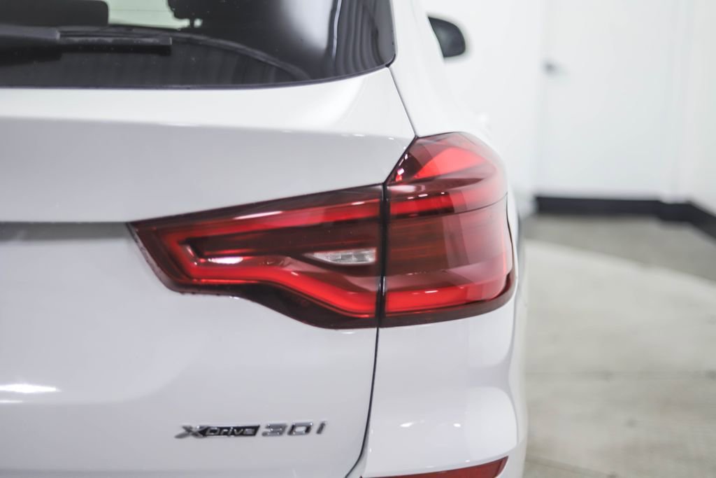 Used 2021 BMW X3 xDrive30i w/ Convenience Package (ZC2) image 5