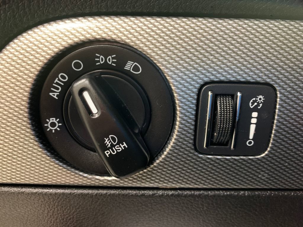 Used 2018 Dodge Durango GT image 15