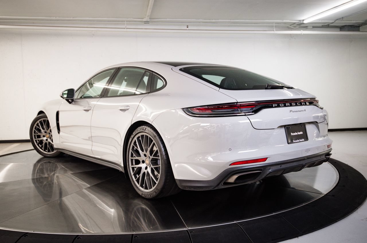 Certified 2022 Porsche Panamera 4 AWD/4WD image 3