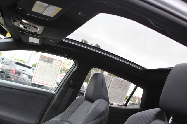 Certified 2026 Toyota C-HR AWD/4WD image 42