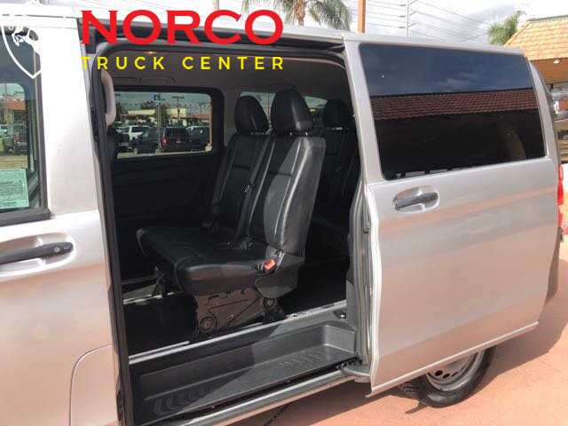 Used 2019 Mercedes-Benz Metris Passenger image 7