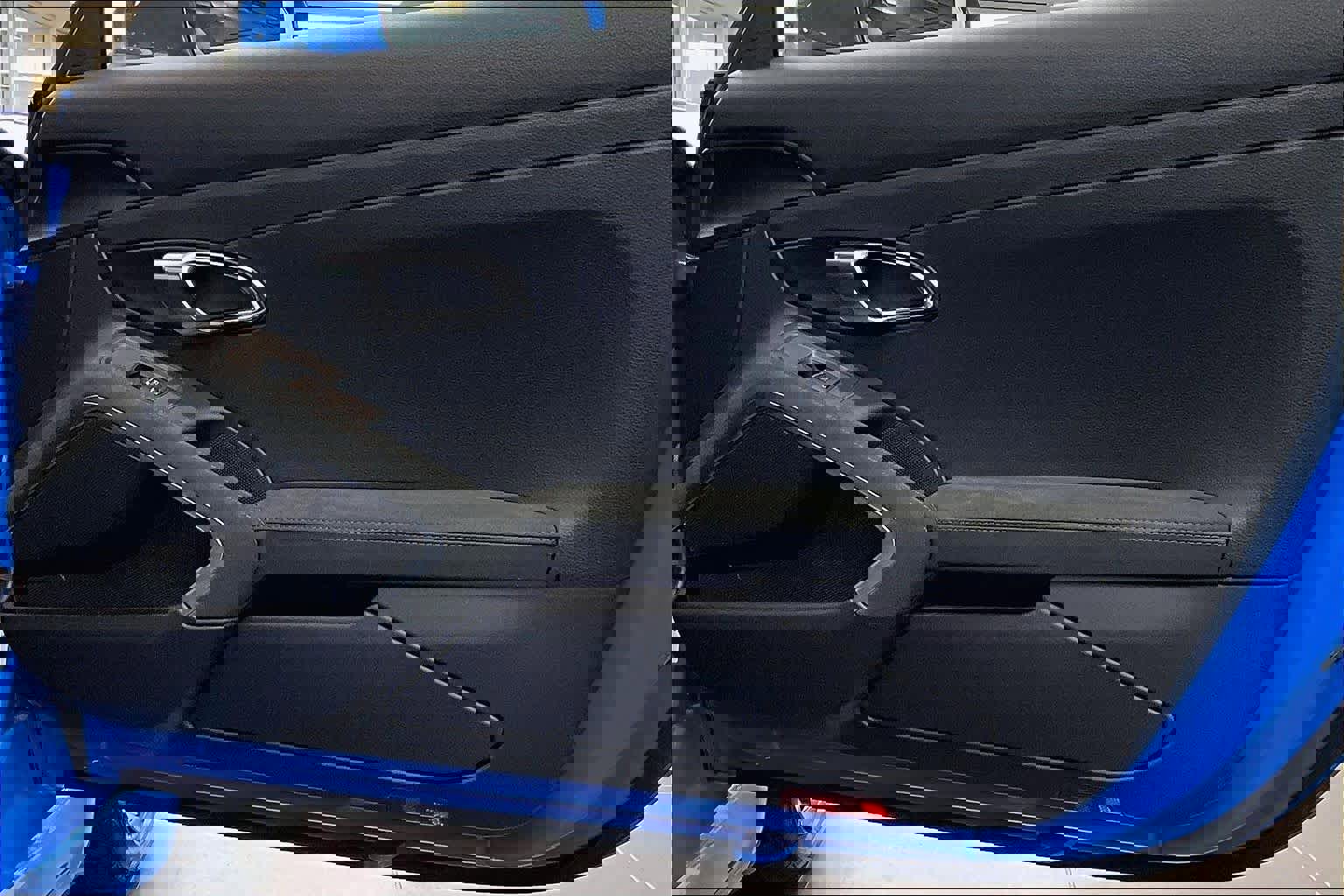 Used 2023 Porsche 718 Cayman GTS image 16