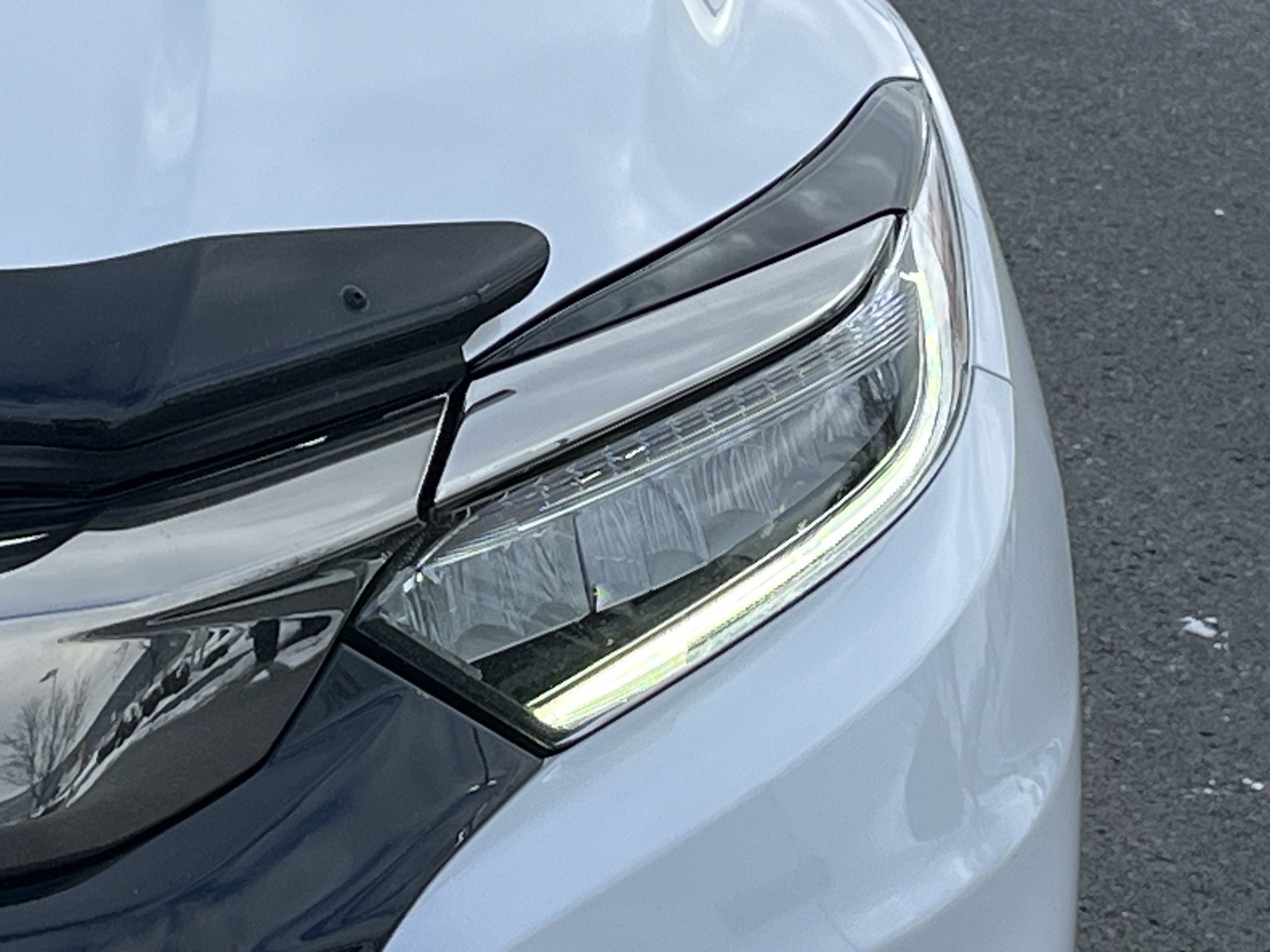 Used 2020 Honda HR-V Touring image 6