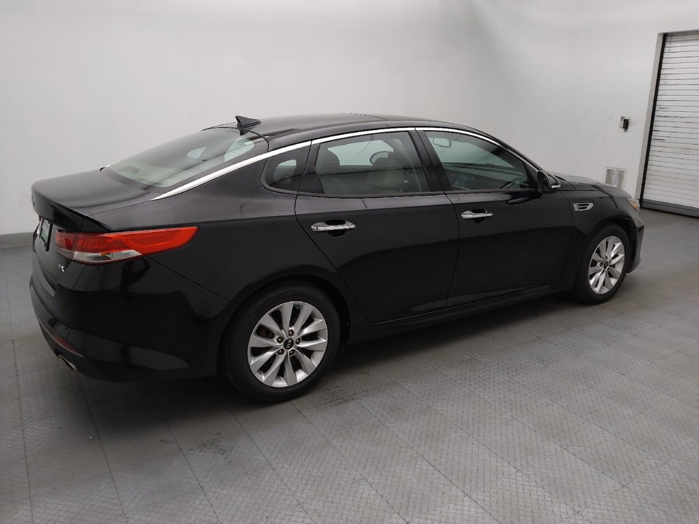 Used 2017 Kia Optima EX w/ Premium Package FWD image 10