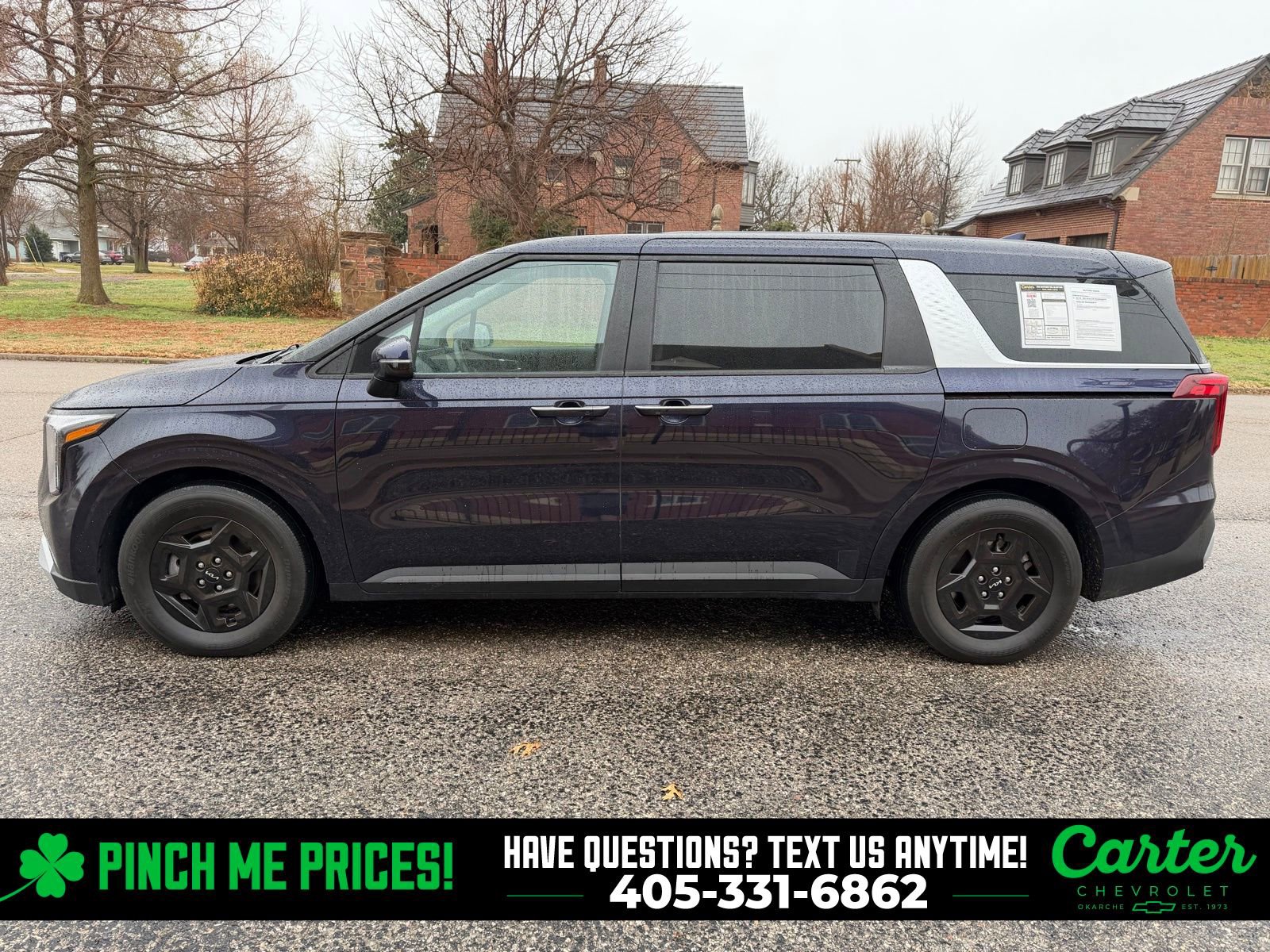 Used 2025 Kia Carnival image 9