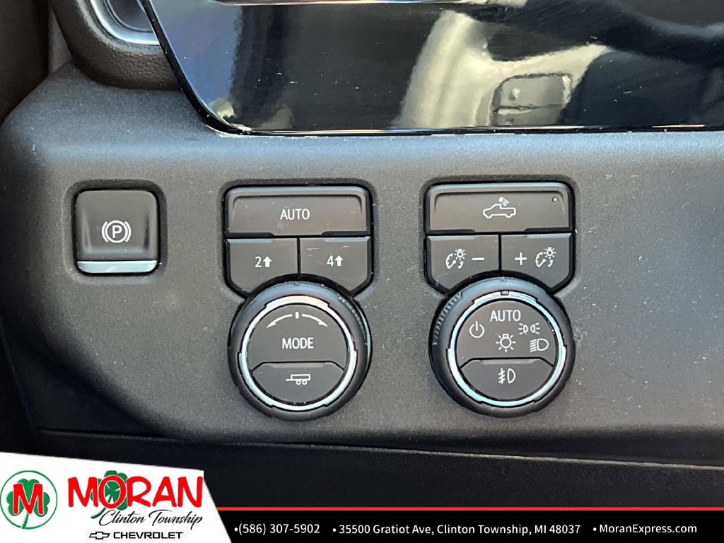 Certified 2025 Chevrolet Silverado 1500 RST AWD/4WD image 27