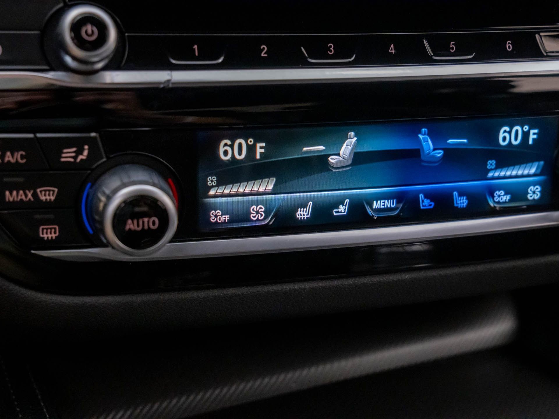 Used 2023 BMW M5 w/ Executive Package image 28