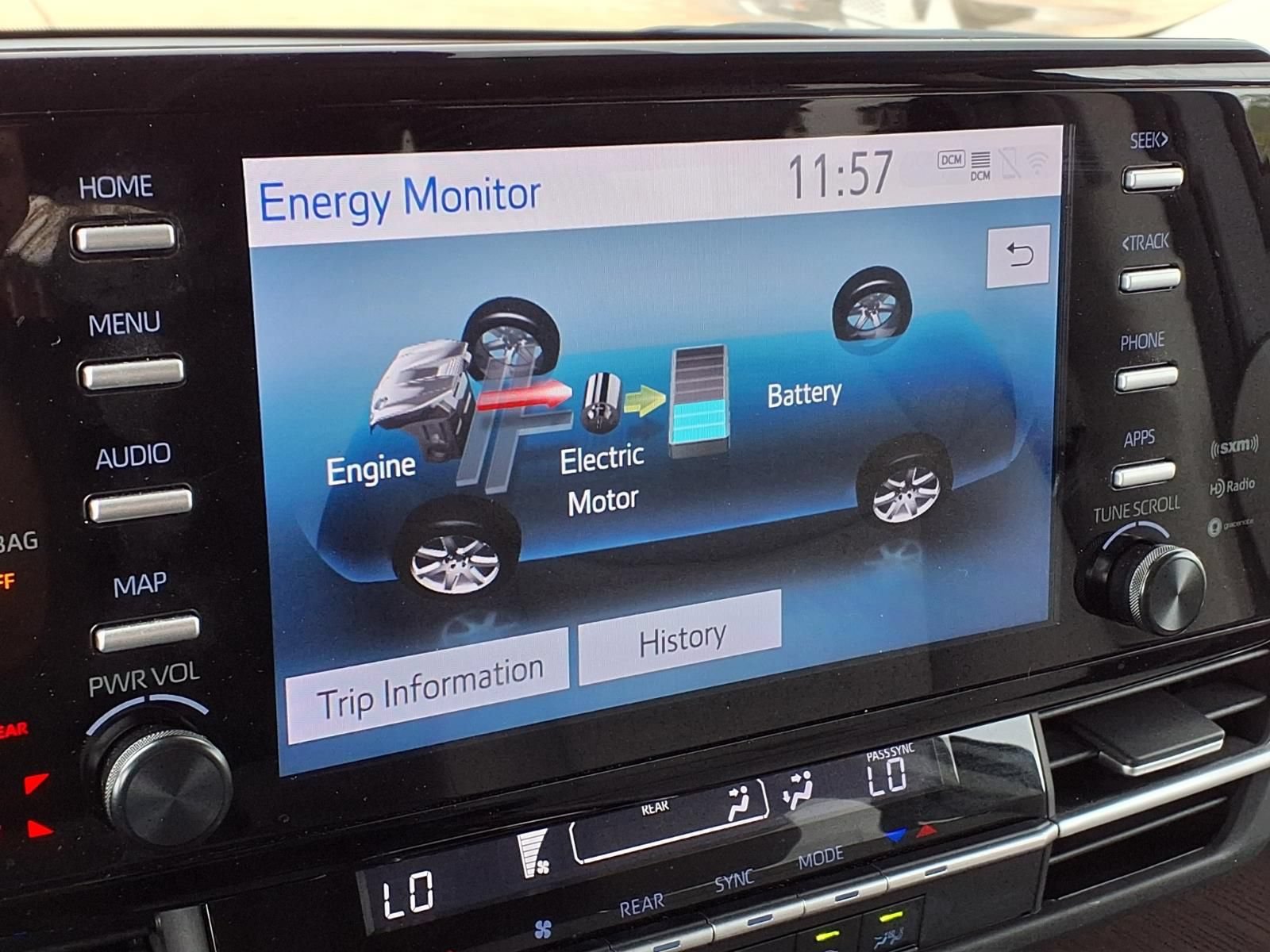 Certified 2023 Toyota Sienna LE FWD image 11