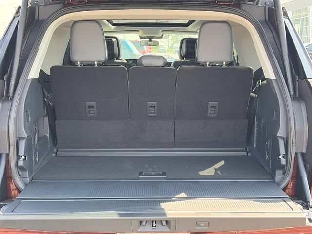 New 2027 Ford Expedition Active AWD/4WD image 11