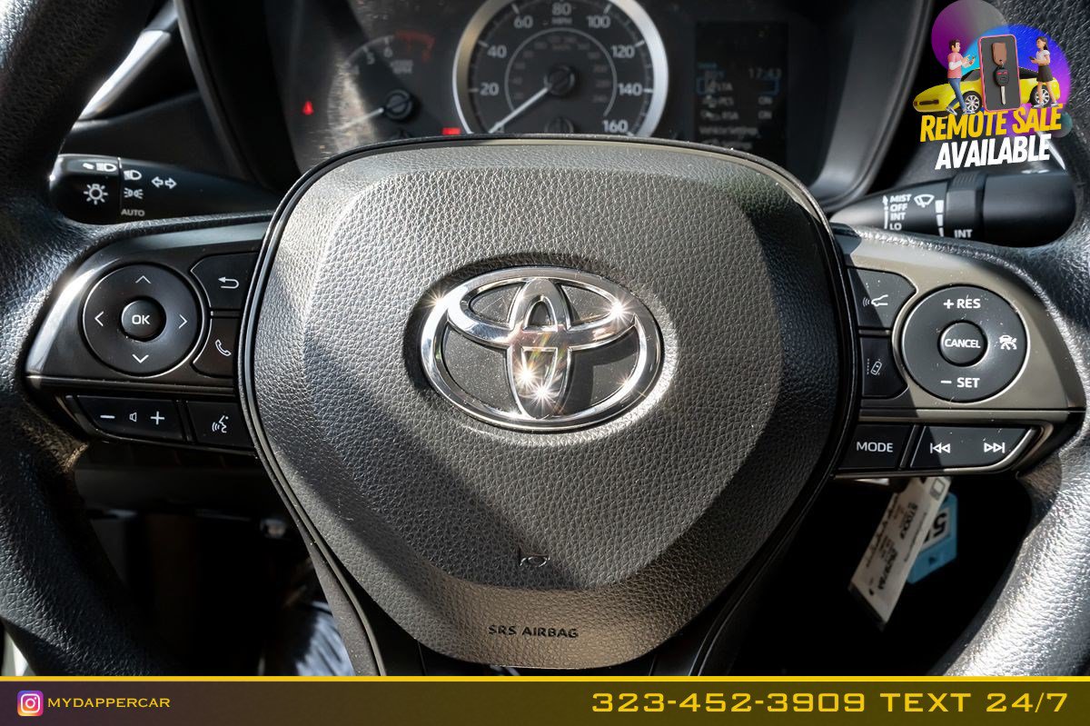 Used 2022 Toyota Corolla LE FWD image 22