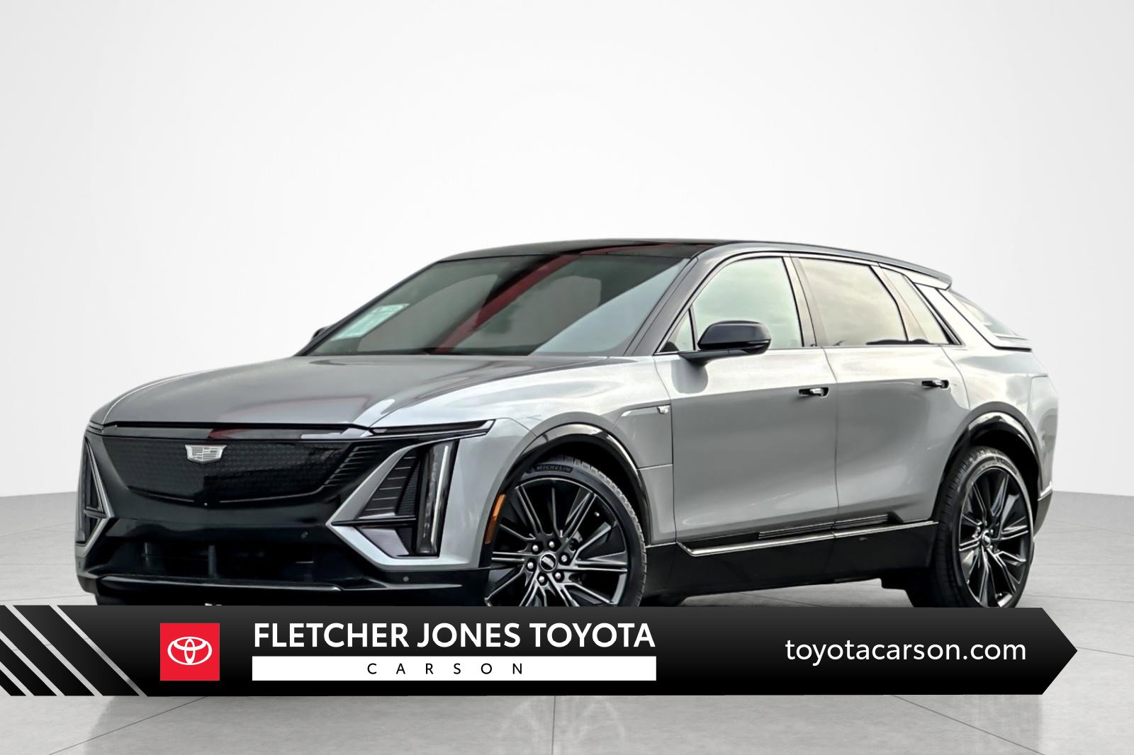 Used 2025 Cadillac Lyriq Sport image 1