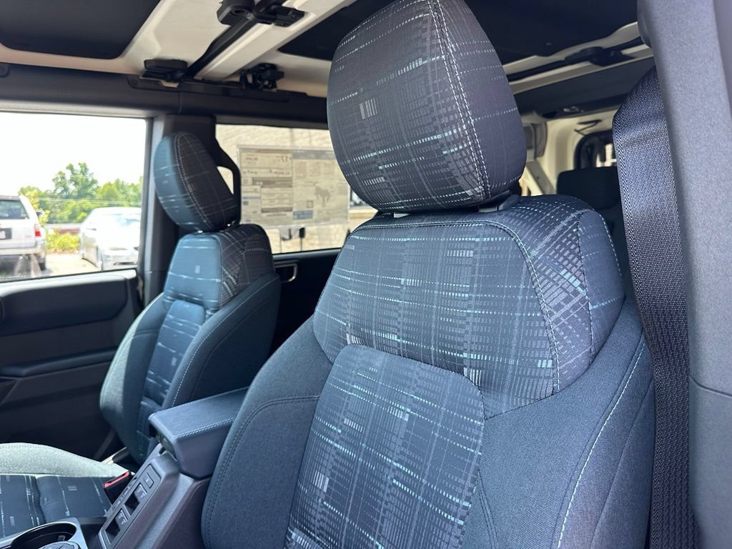 New 2026 Ford Bronco Heritage Edition AWD/4WD image 15