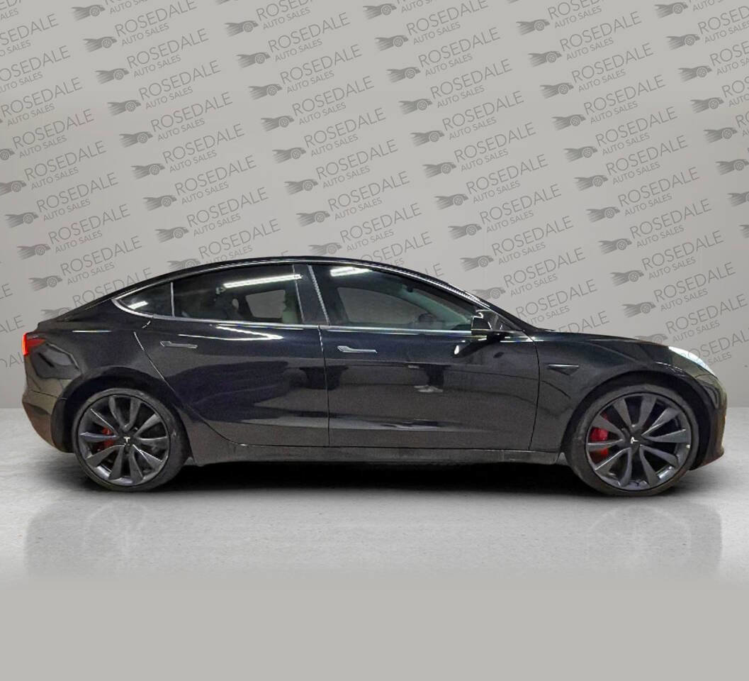 Used 2020 Tesla Model 3 Performance image 9