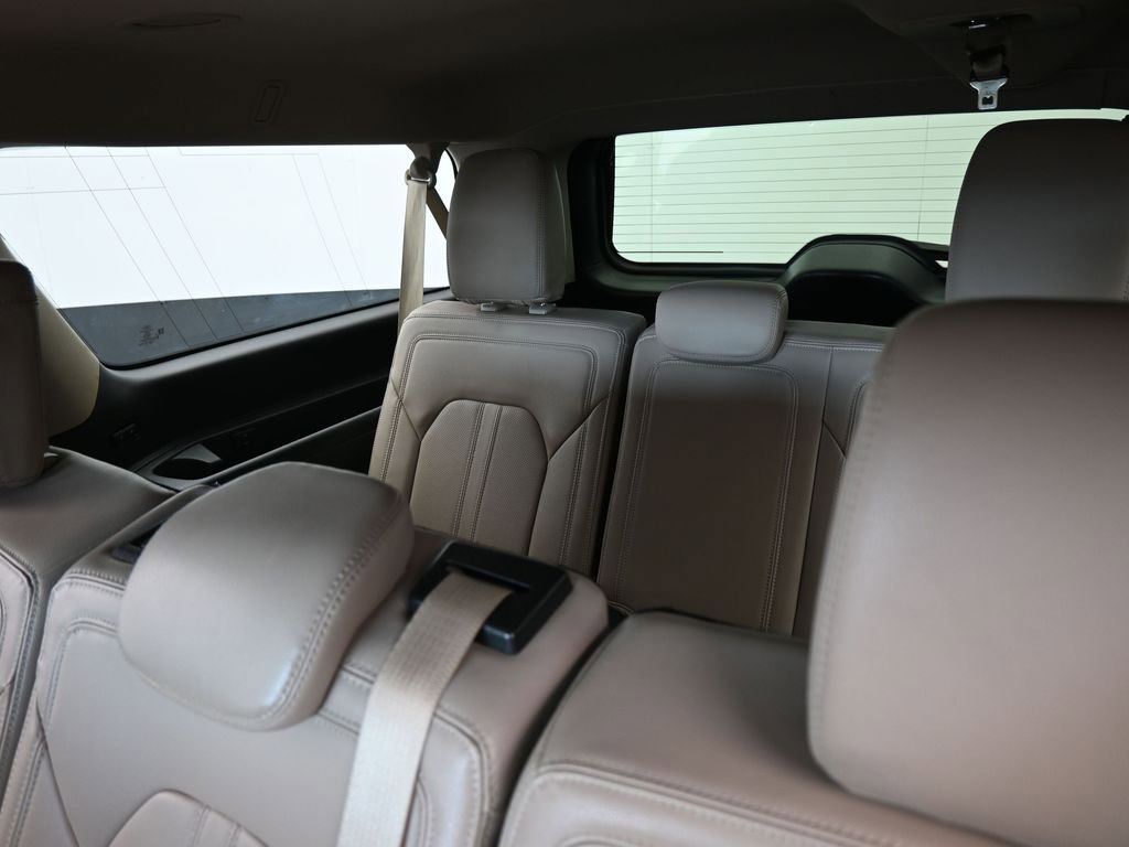 Used 2023 Ford Expedition Max Limited image 41
