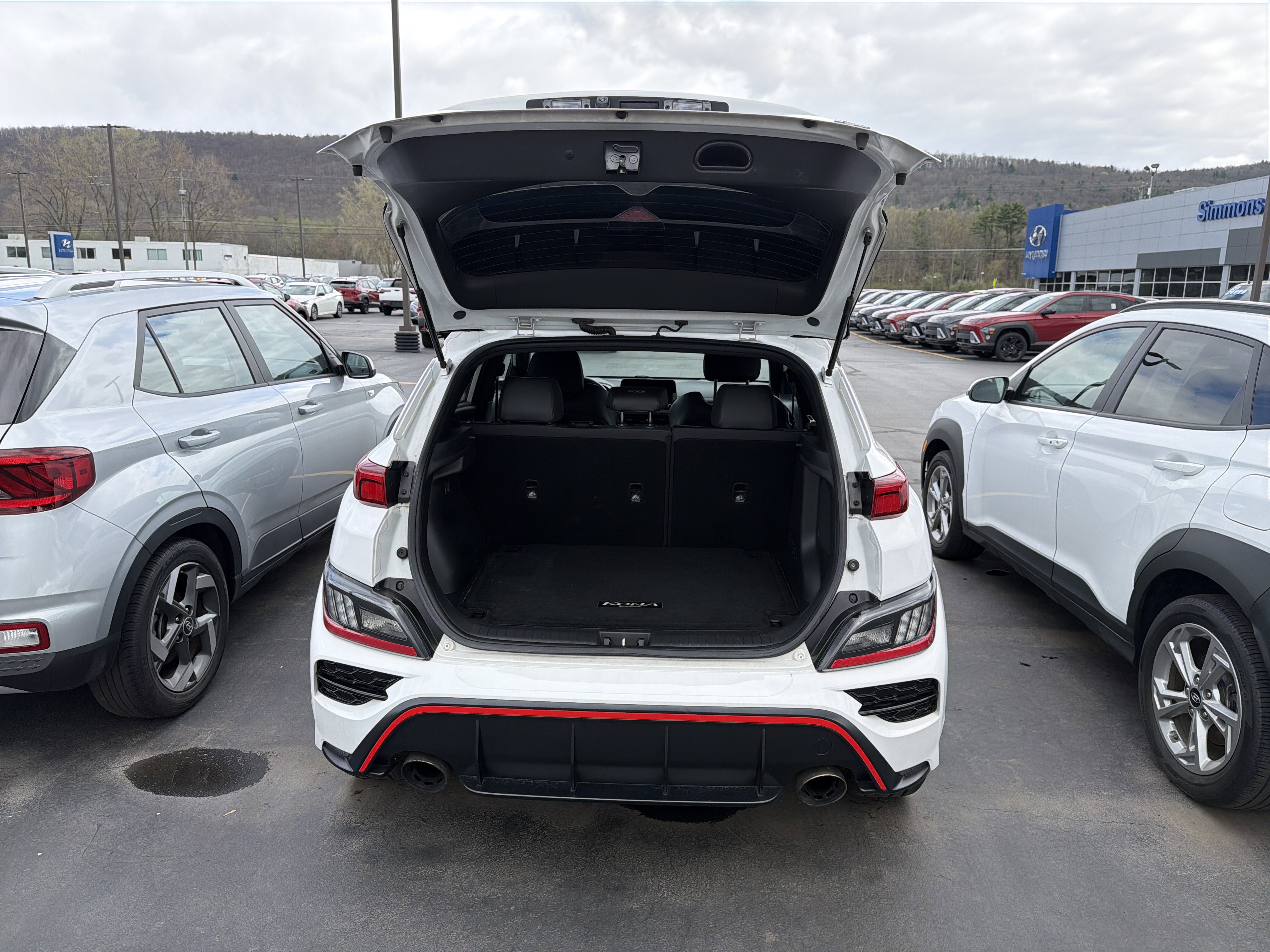 Used 2023 Hyundai Kona N w/ Cargo Package FWD image 7