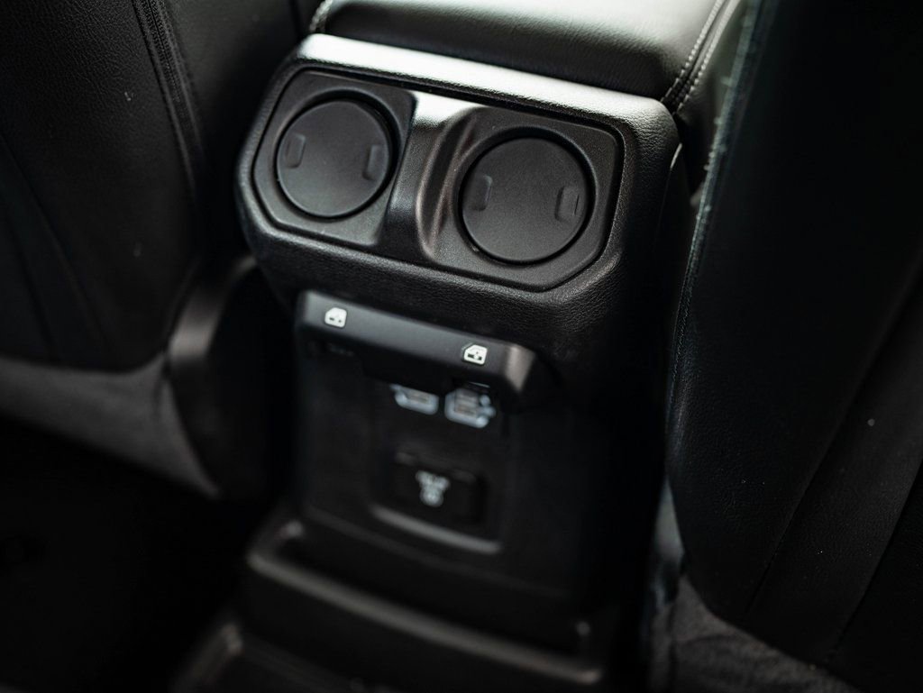 Used 2023 Jeep Wrangler Unlimited Sahara w/ Cold Weather Group image 36