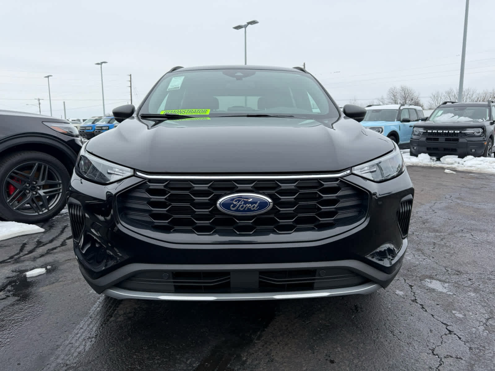 New 2025 Ford Escape ST-Line w/ Equipment Group 301A image 23