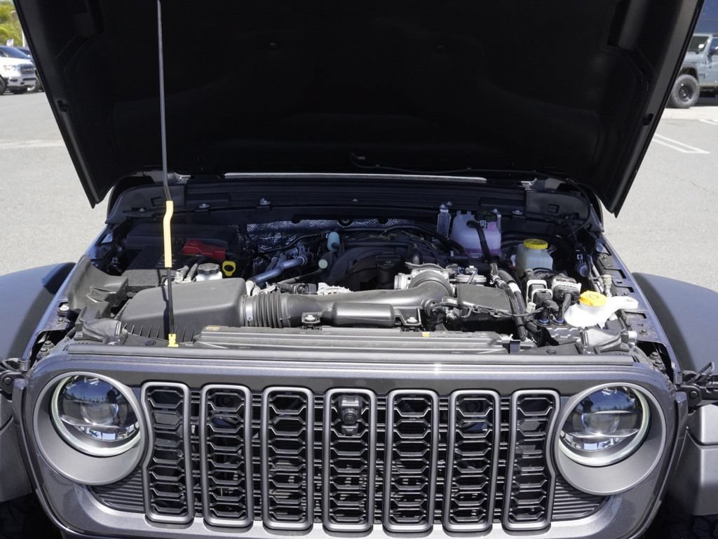 New 2026 Jeep Wrangler Unlimited Rubicon w/ Safety Group AWD/4WD image 28
