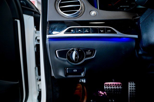 Used 2019 Mercedes-Benz S 63 AMG S 4MATIC Sedan image 54