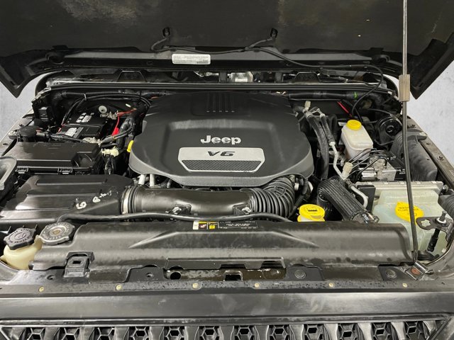 Used 2017 Jeep Wrangler Rubicon AWD/4WD image 23