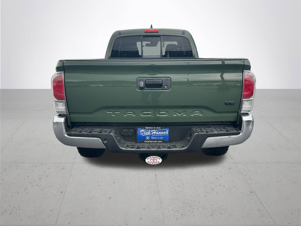 Used 2021 Toyota Tacoma TRD Off-Road w/ TRD Premium Off Road Package AWD/4WD image 8